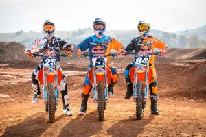 s780_69979_Red_Bull_KTM_Factory_Racing